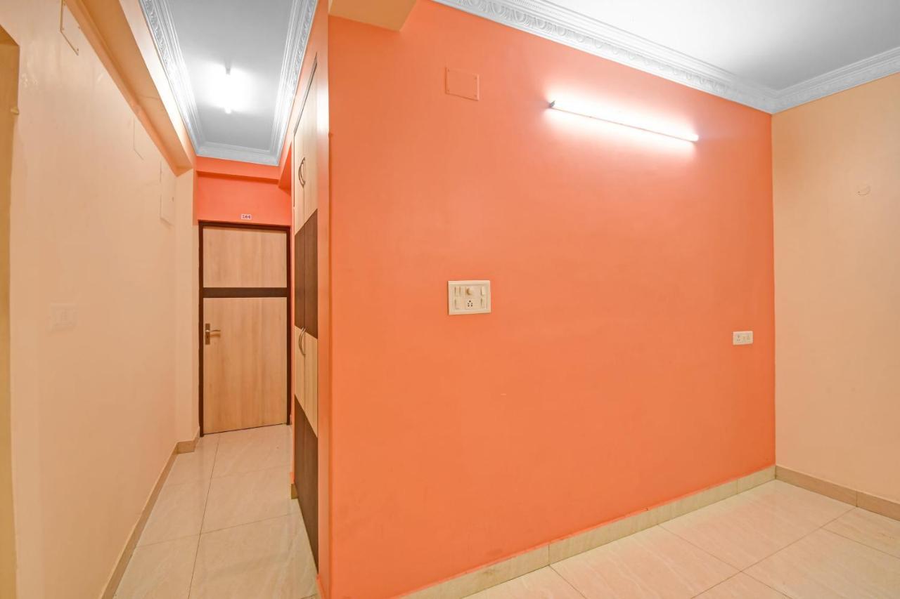 Oyo Flagship 84655 S S Guest House 加尔各答 外观 照片